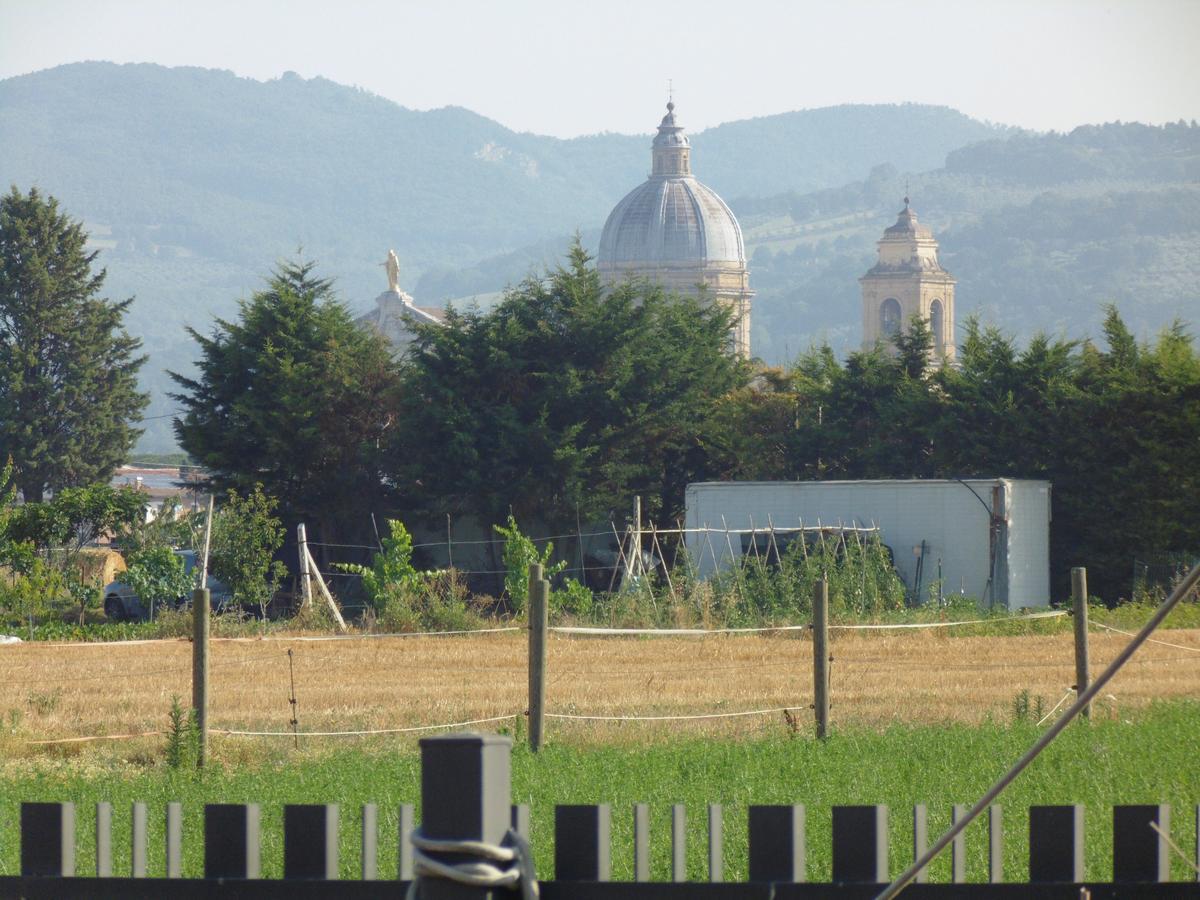 B&B La Gioiosa Assisi Exterior photo